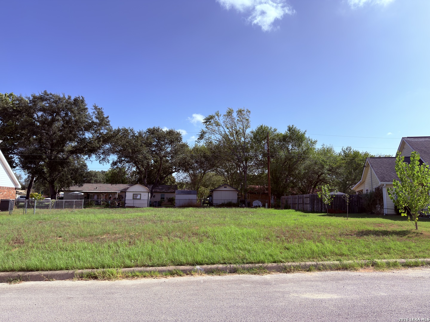 1017 Verbena Loop Floresville TX 78114
