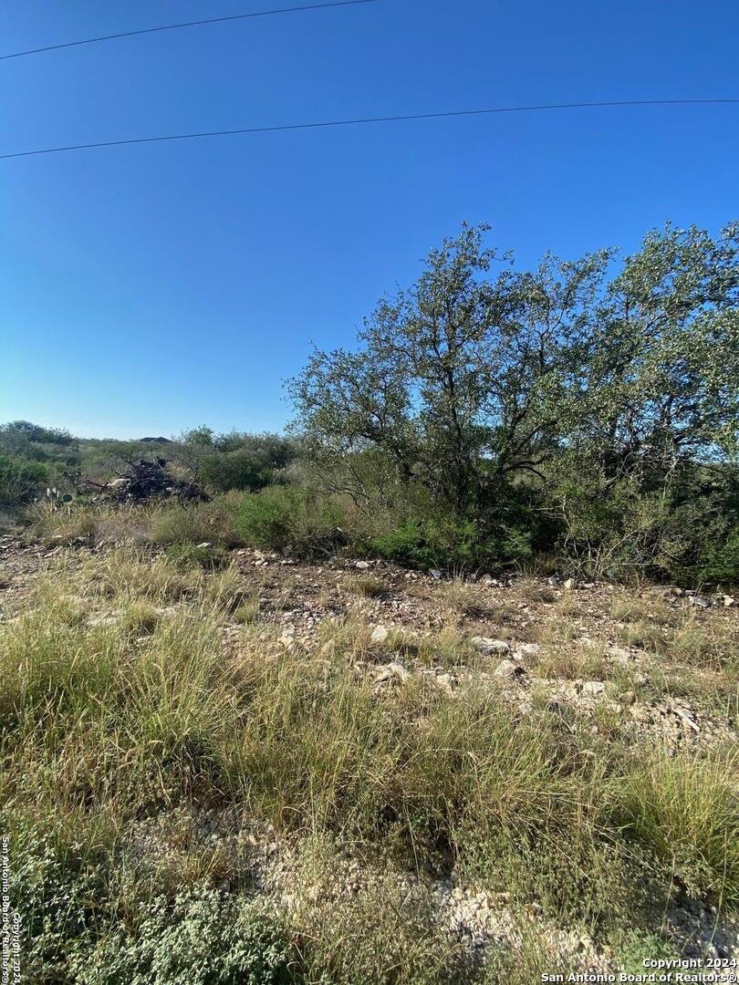 24 Friendship Hills Circle Uvalde TX 78801