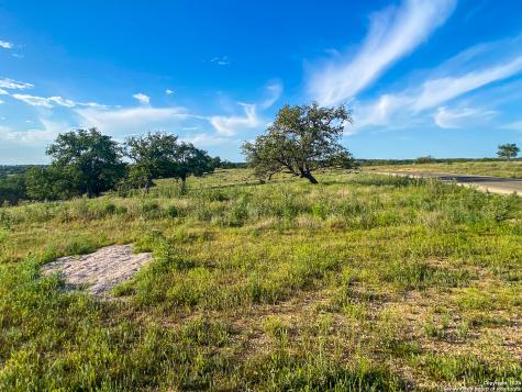 139 Cattlemans Crossing Kerrville TX 78028