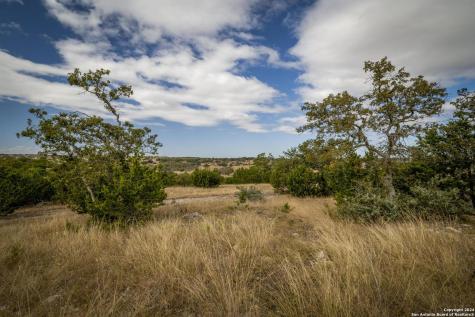 30 Buckskin Path Fredericksburg TX 78624