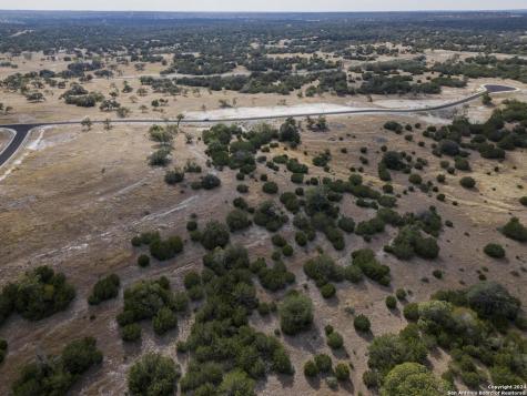 30 Buckskin Path Fredericksburg TX 78624