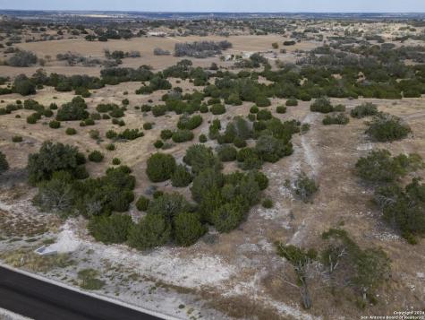 30 Buckskin Path Fredericksburg TX 78624