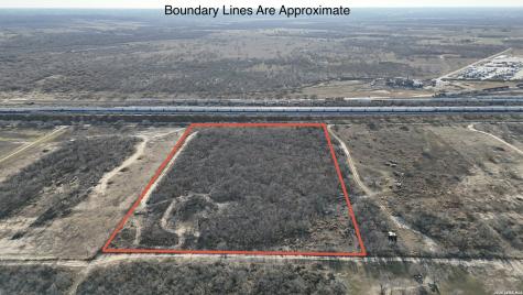 569 Gutierrez Lane Floresville TX 78114