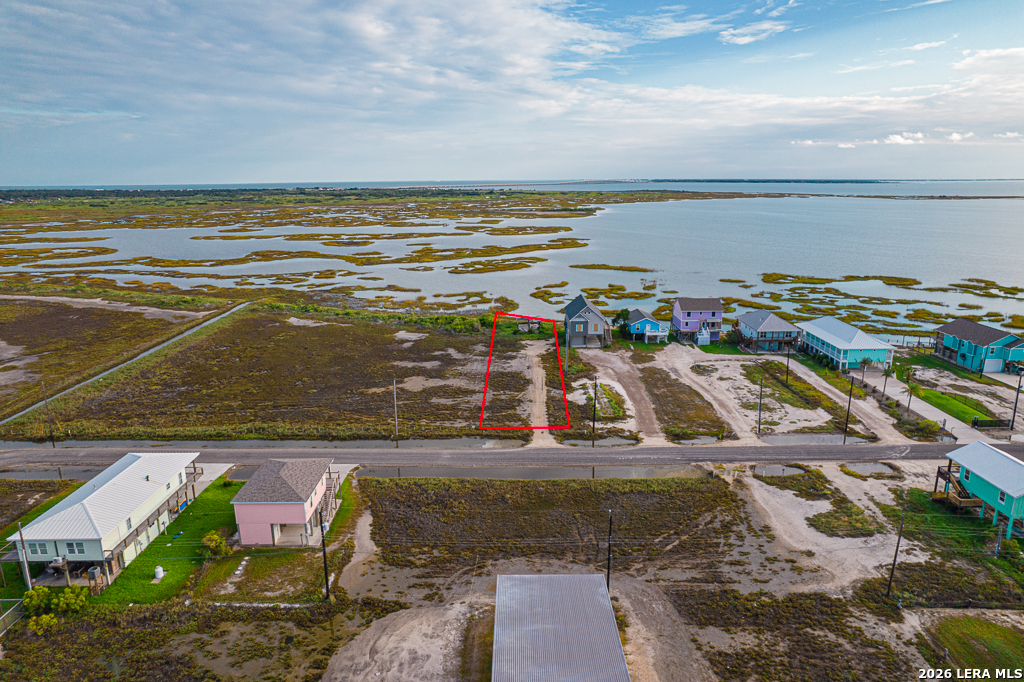 82 Newcomb Bend Loop Rockport TX 78382