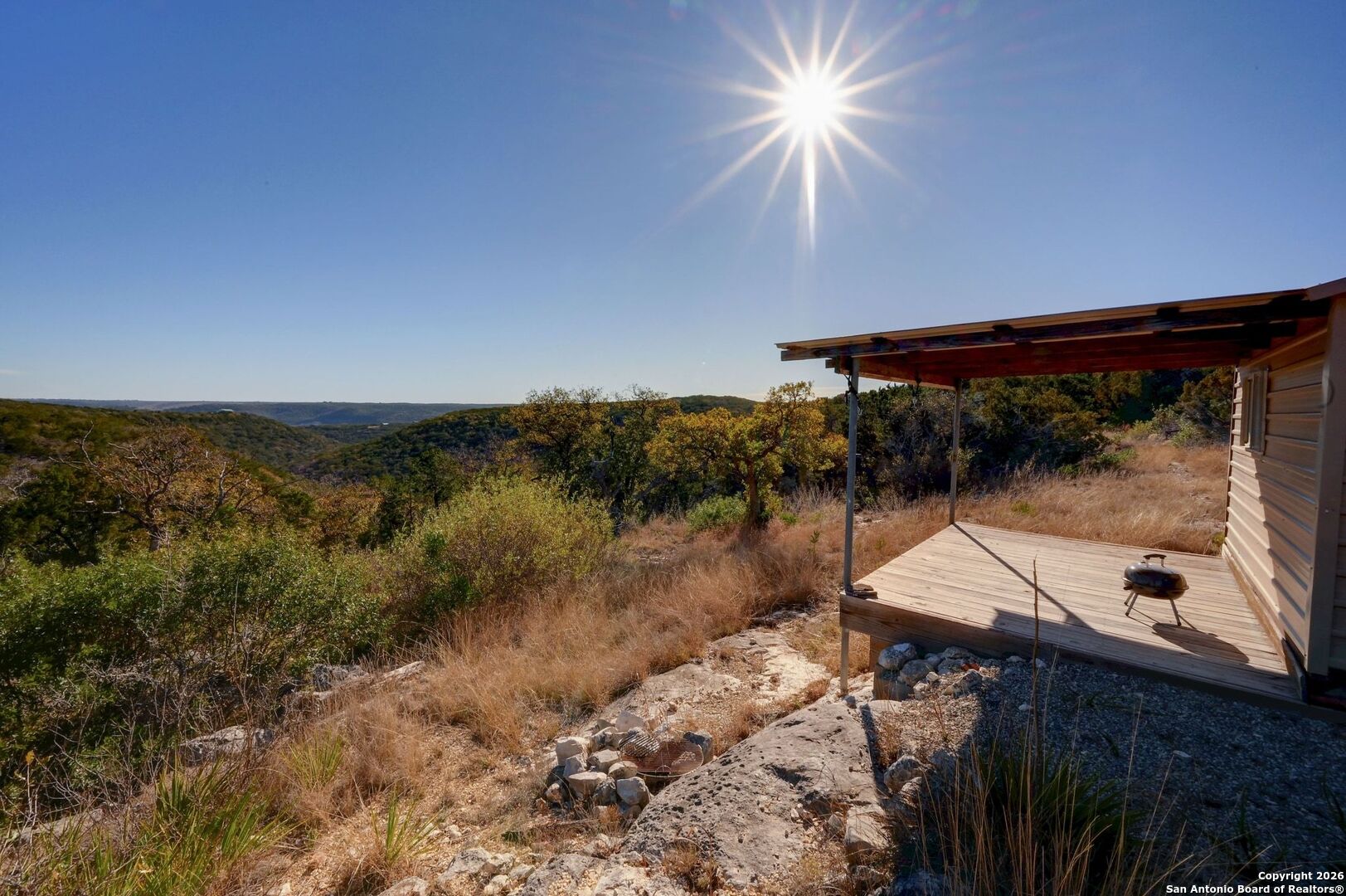 11586 Ranch Road 336 Leakey TX 78873