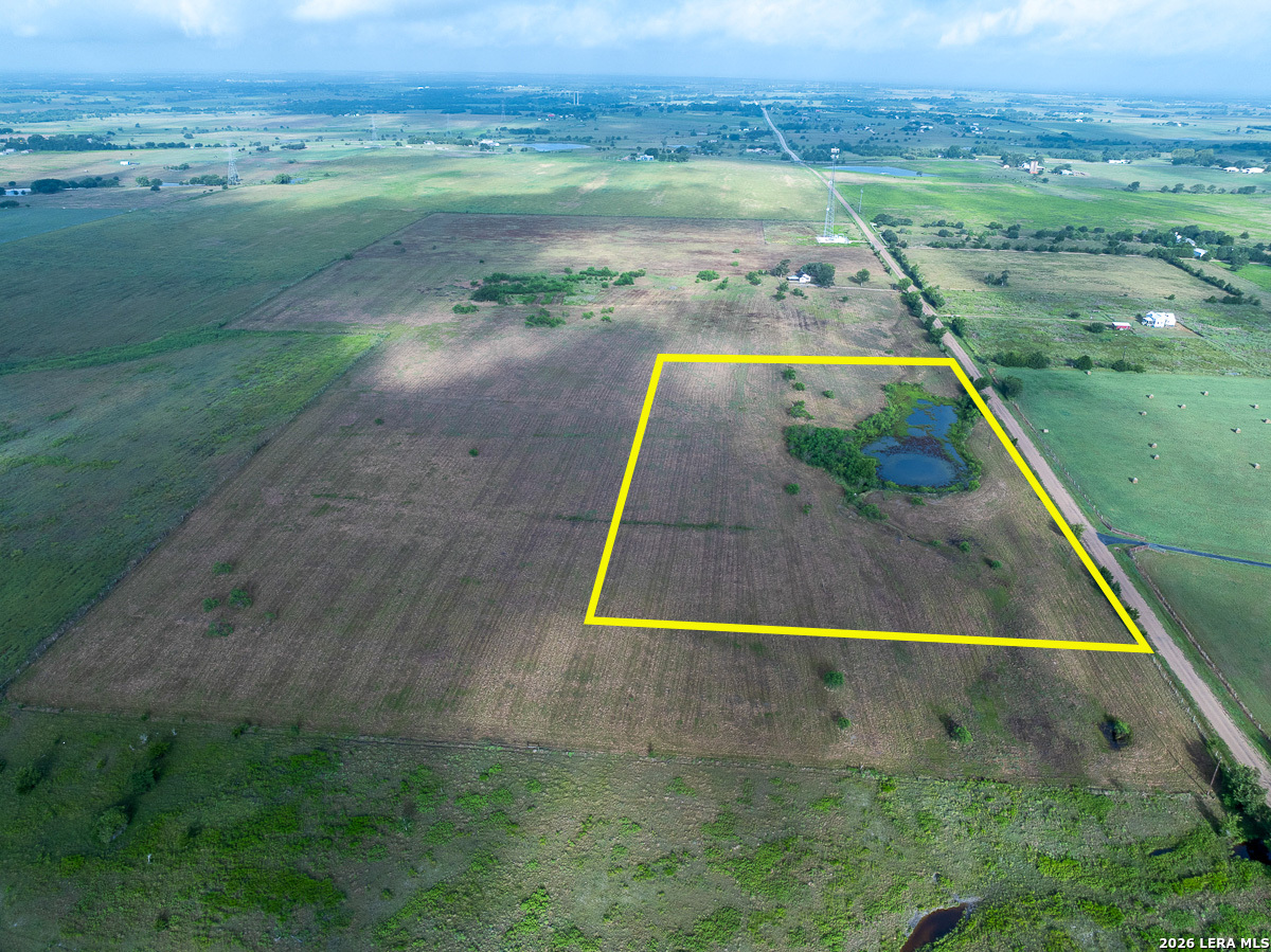 01 Berger Road Schulenburg TX 78945