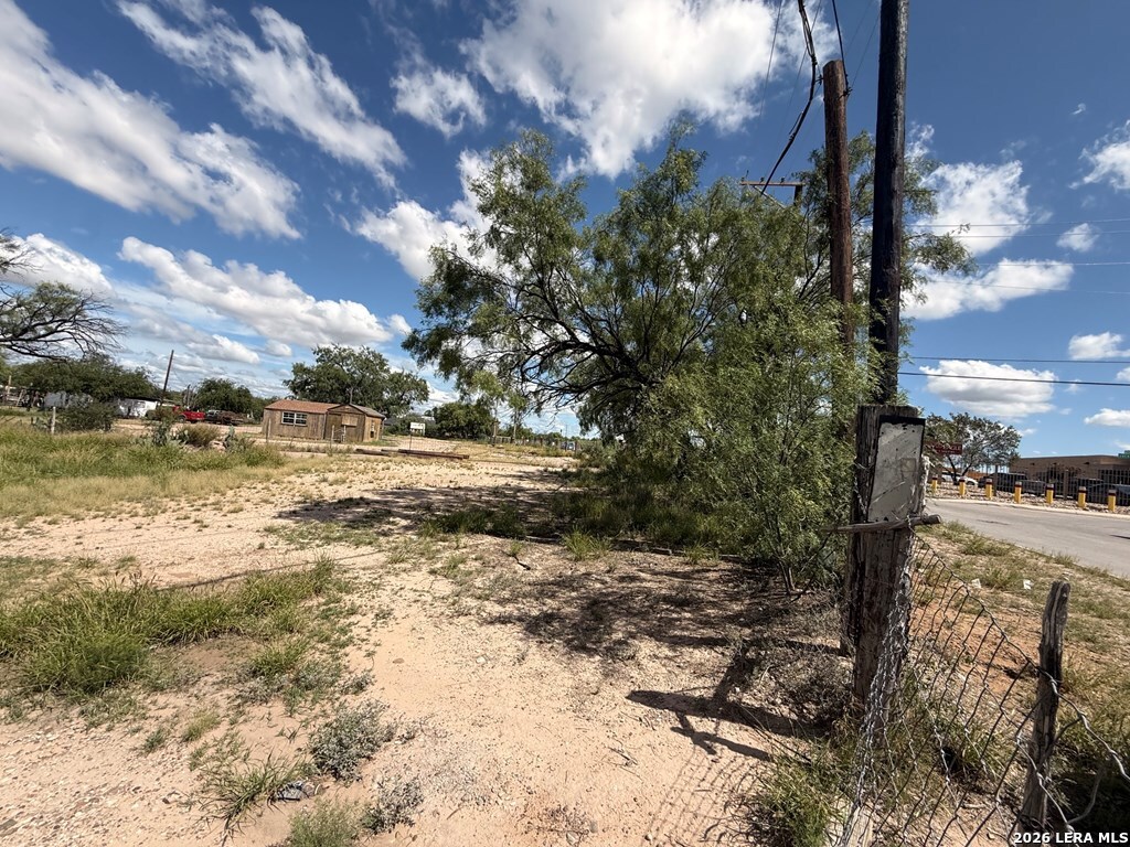 2147 Rosita Valley Road Eagle Pass TX 78852