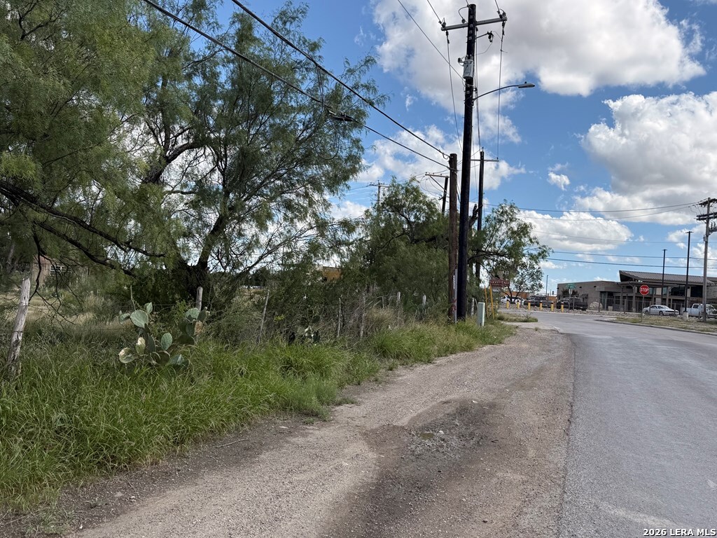 2147 Rosita Valley Road Eagle Pass TX 78852