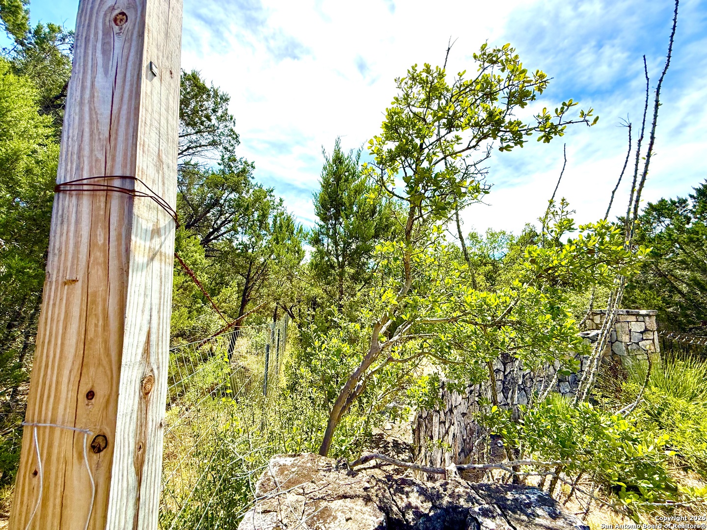 9852 Marnoch Road Helotes TX 78023