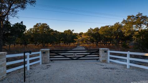 5999 Ranch Road 165 Blanco TX 78606