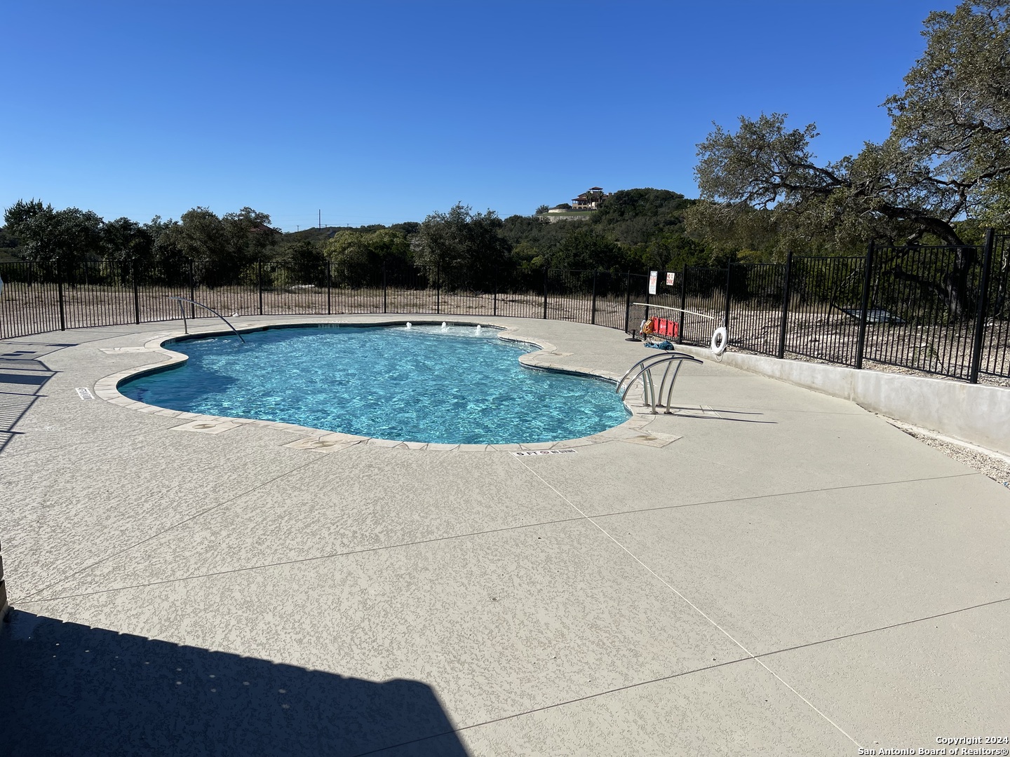 194 Private Road 1714 Mico TX 78056