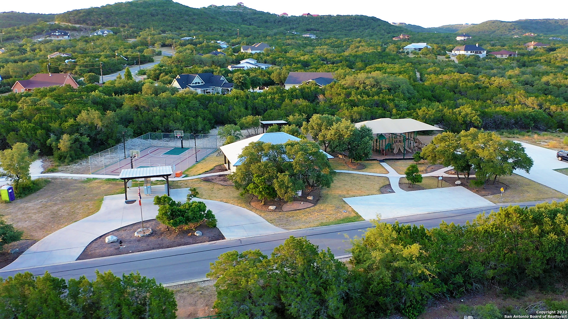 194 Private Road 1714 Mico TX 78056