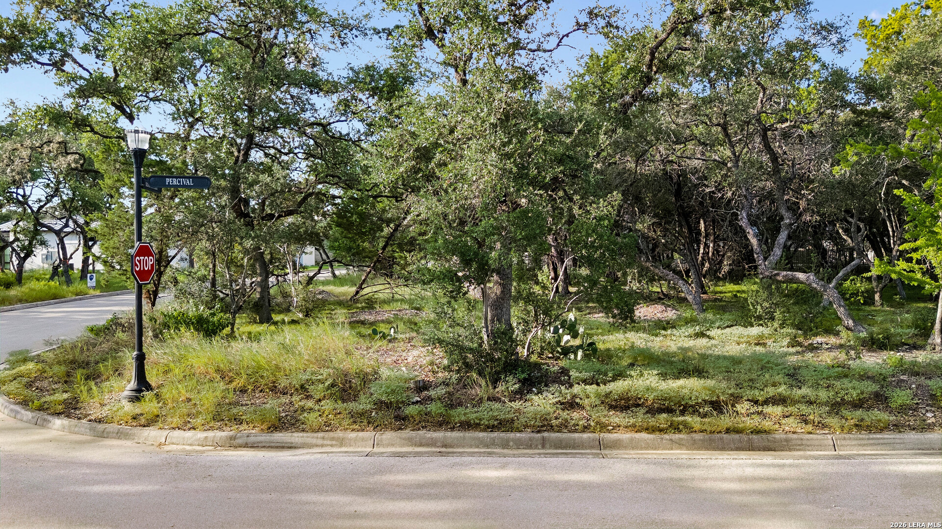 82 Regents Park San Antonio TX 78230