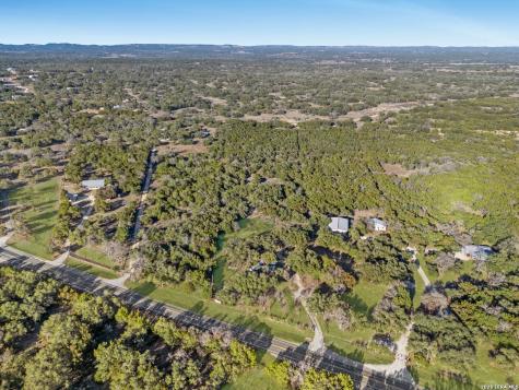5387 Ranch Road 32 Blanco TX 78606
