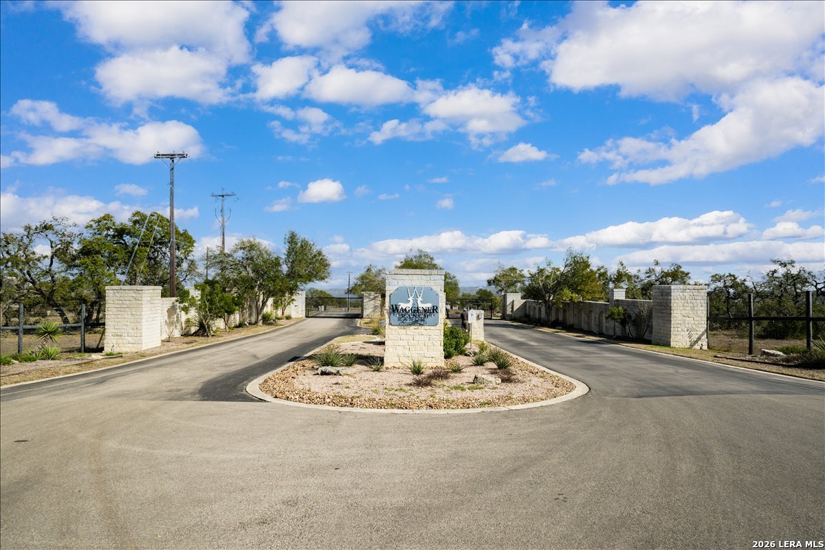 315 Dry Bear Creek New Braunfels TX 78132