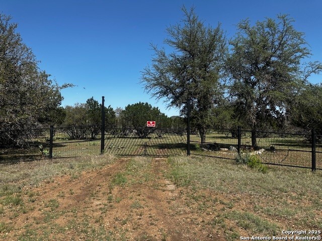 698 N Kahn Rio Frio TX 78879
