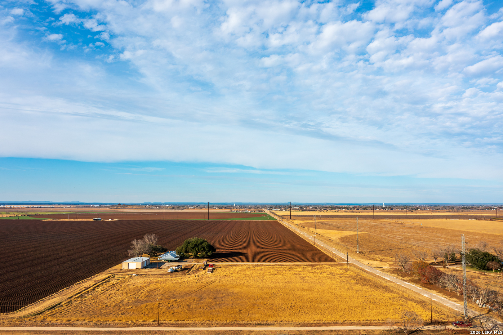 3830 County Road 541 Hondo TX 78861