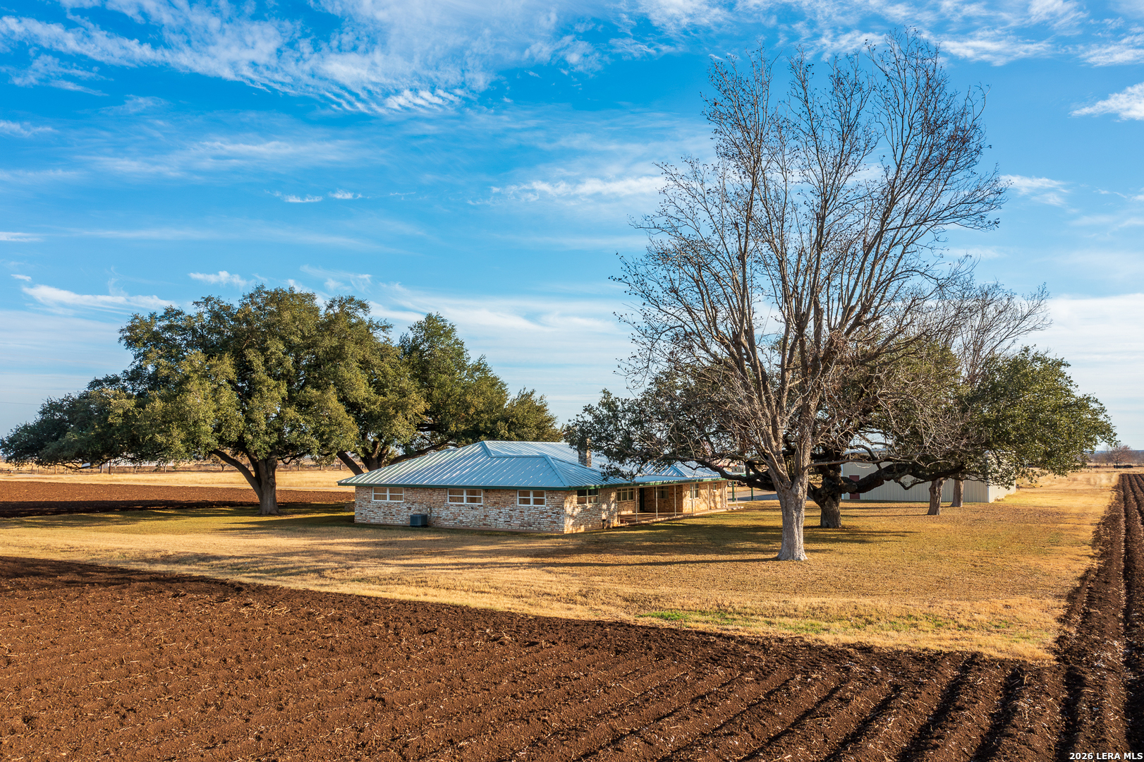 3830 County Road 541 Hondo TX 78861