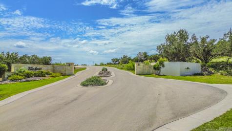 2118 Alto Lago Canyon Lake TX 78133