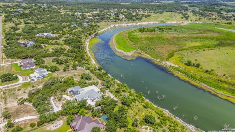 2118 Alto Lago Canyon Lake TX 78133