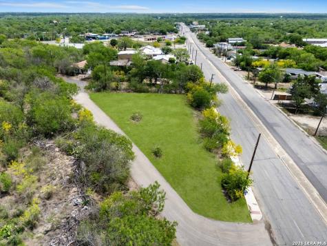 1667 Rigsby Avenue San Antonio TX 78210