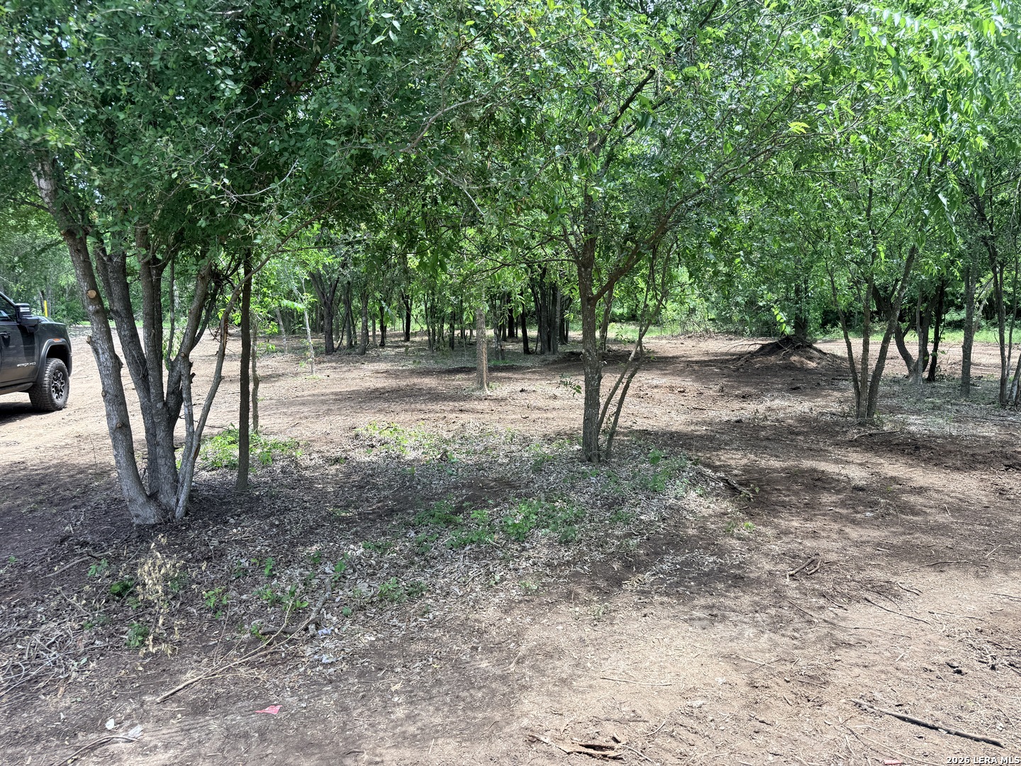 1 Acre Fm 471 Natalia TX 78059