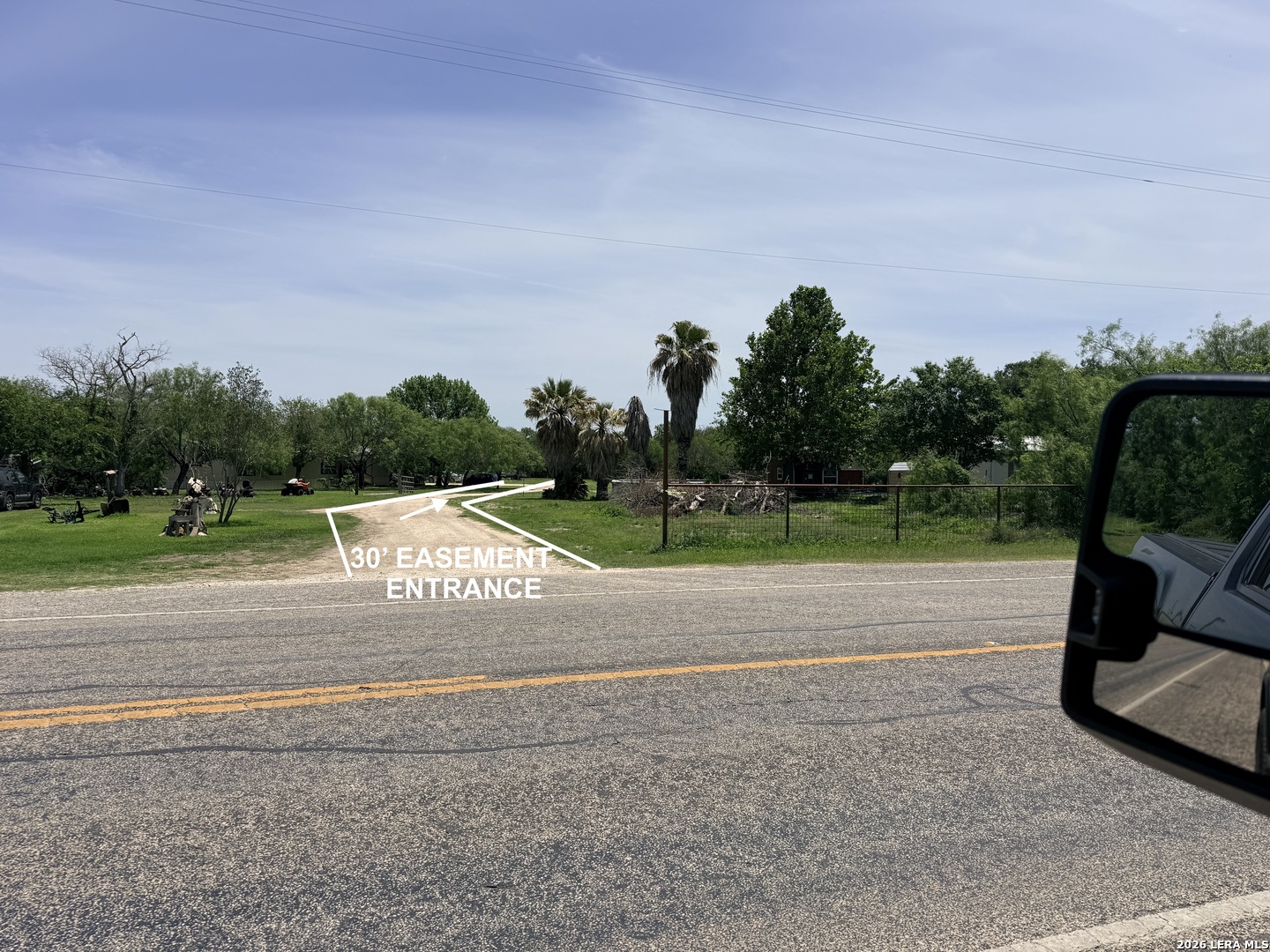 1 Acre Fm 471 Natalia TX 78059