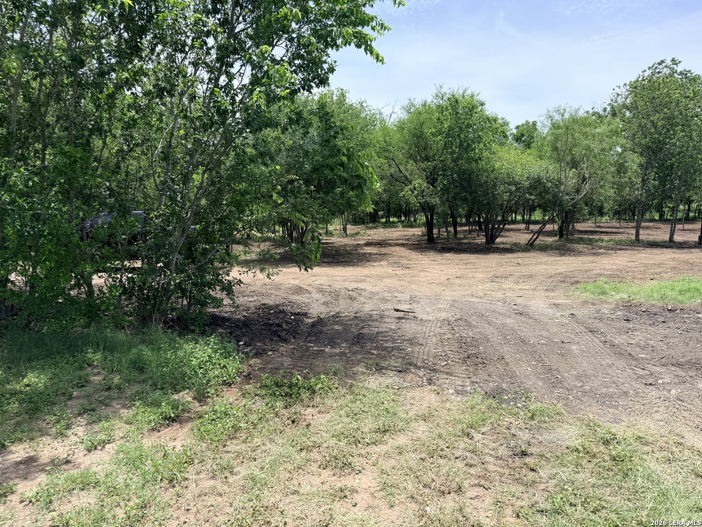 1 Acre Fm 471 Natalia TX 78059