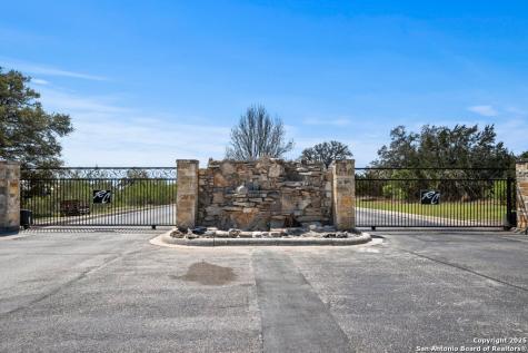 336 River Cliff Spring Branch TX 78070