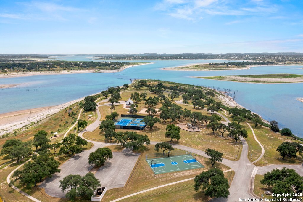 336 River Cliff Spring Branch TX 78070