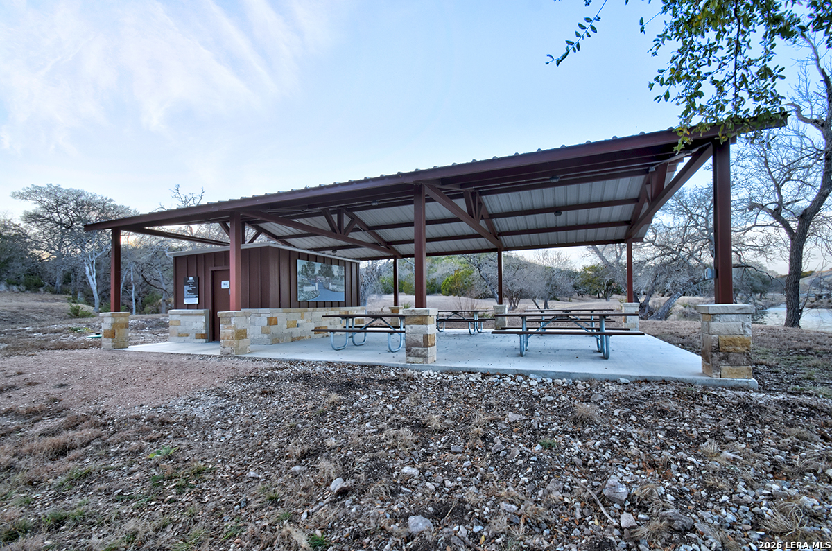 1045 S Shapen Springs Kerrville TX 78028