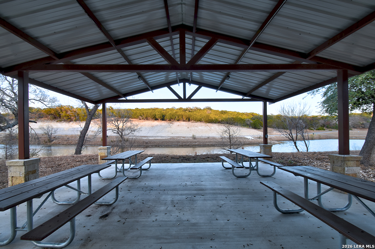 1045 S Shapen Springs Kerrville TX 78028