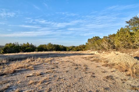 1045 S Shapen Springs Kerrville TX 78028
