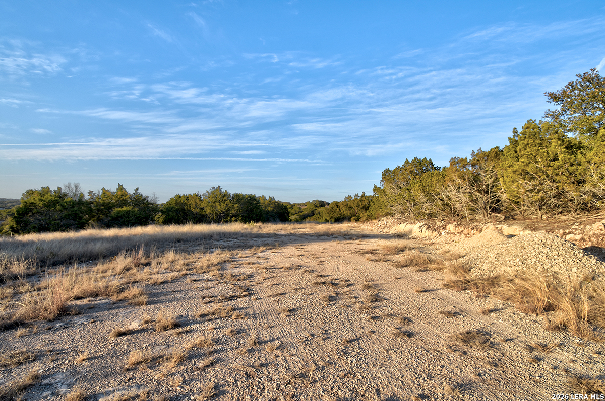 1045 S Shapen Springs Kerrville TX 78028