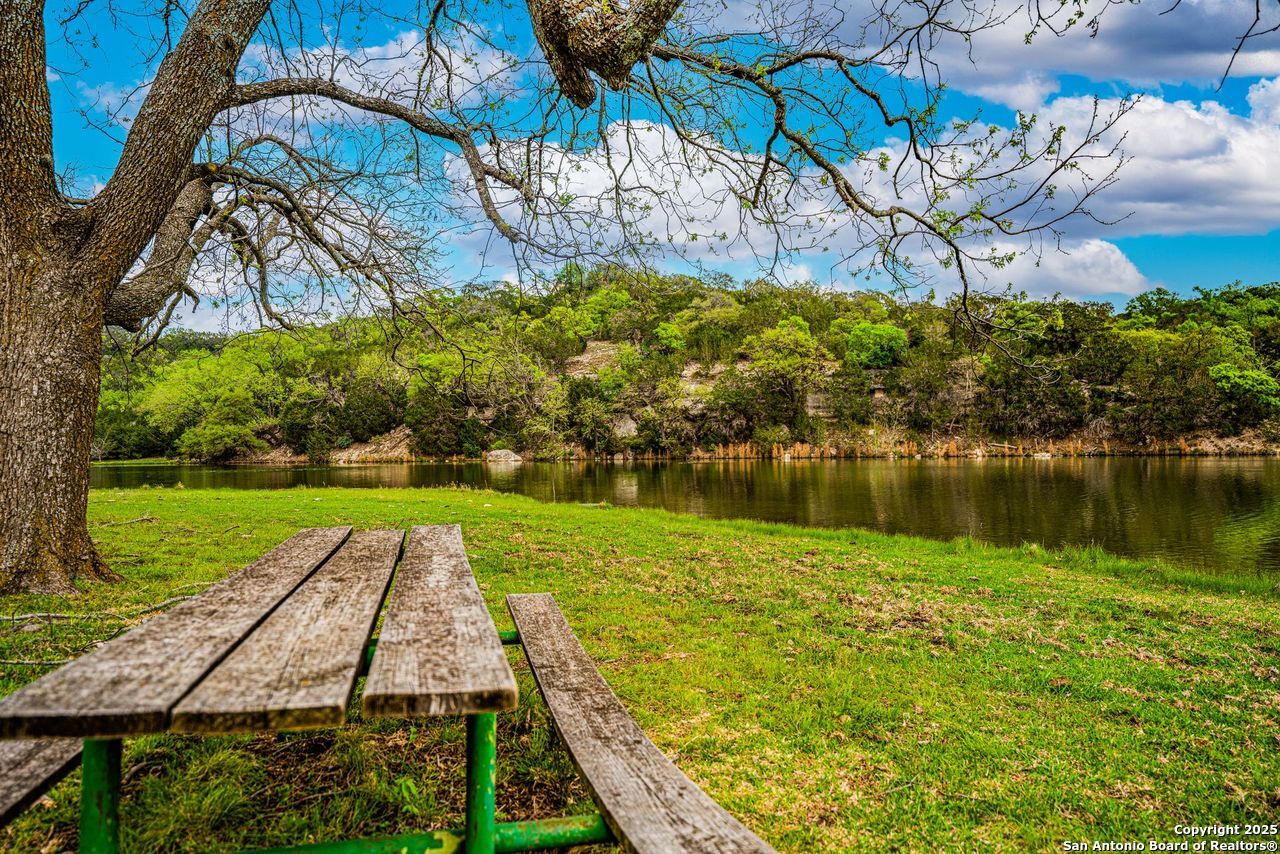 0 Acorn Alley Kerrville TX 78028