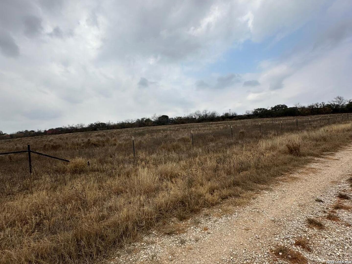 000 E Fm 462 Moore TX 78057