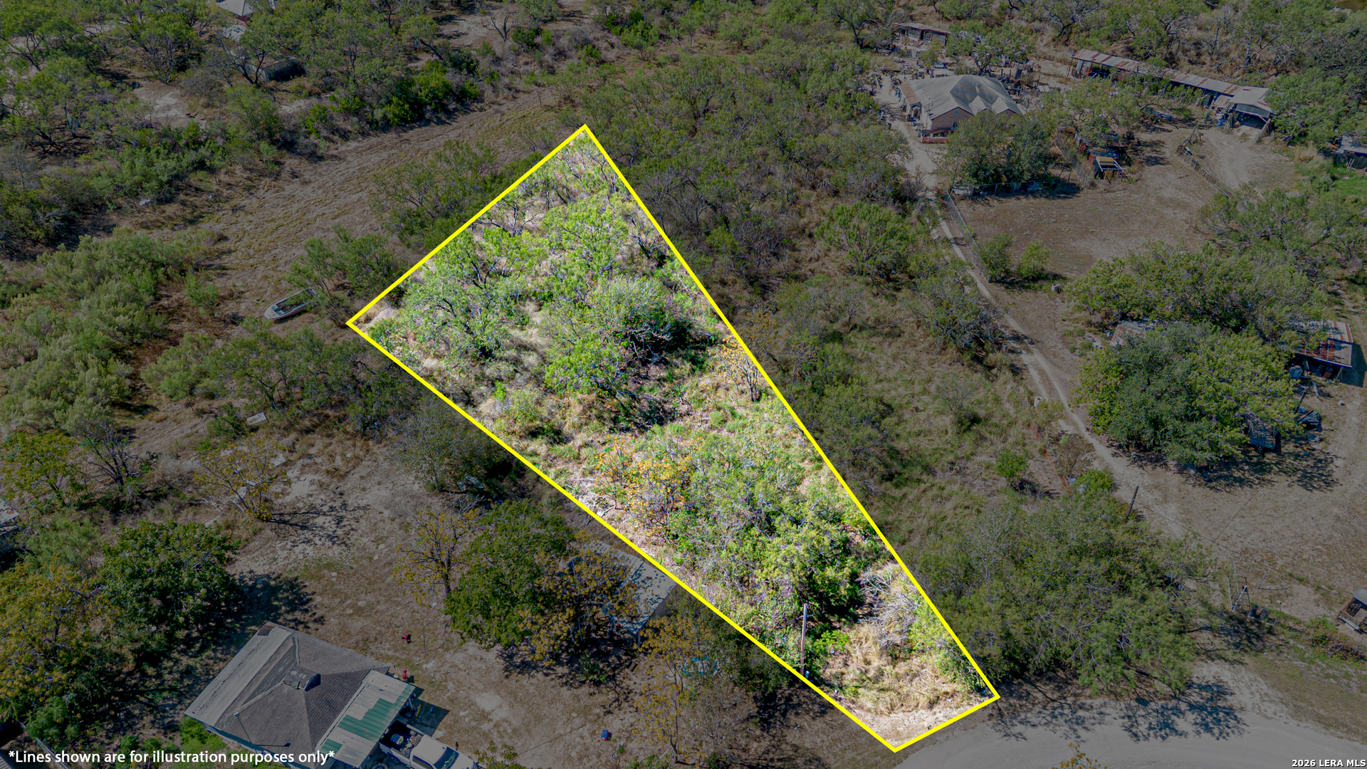 589 County Road 6842 Lytle TX 78052