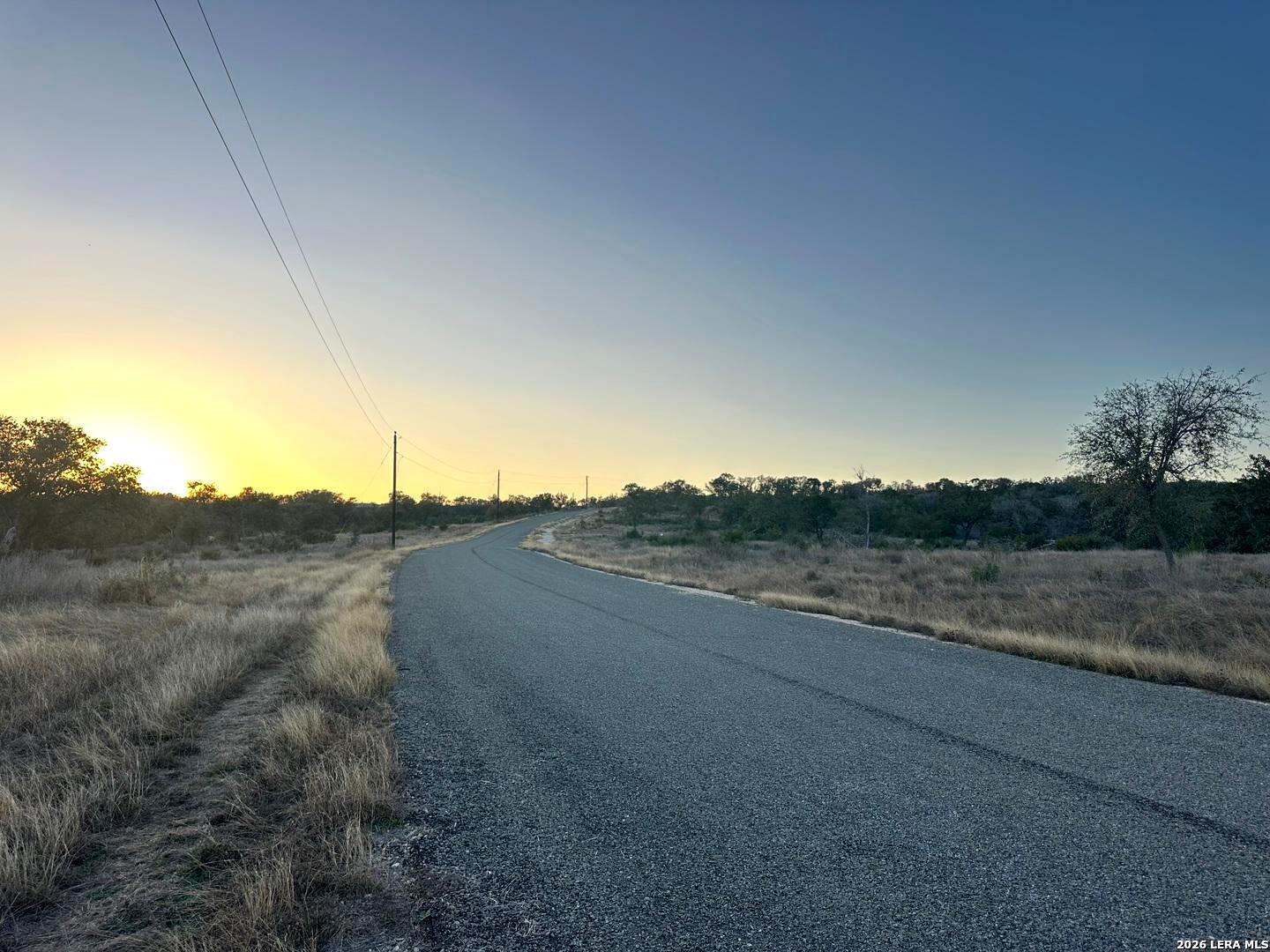 207 Crescent Hondo TX 78861
