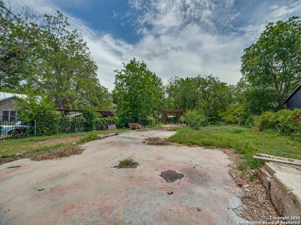 624 S Walters San Antonio TX 78203