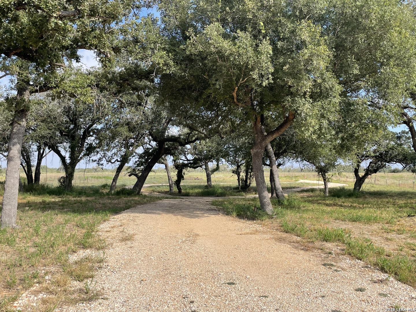 369 County Road 331 Floresville TX 78114
