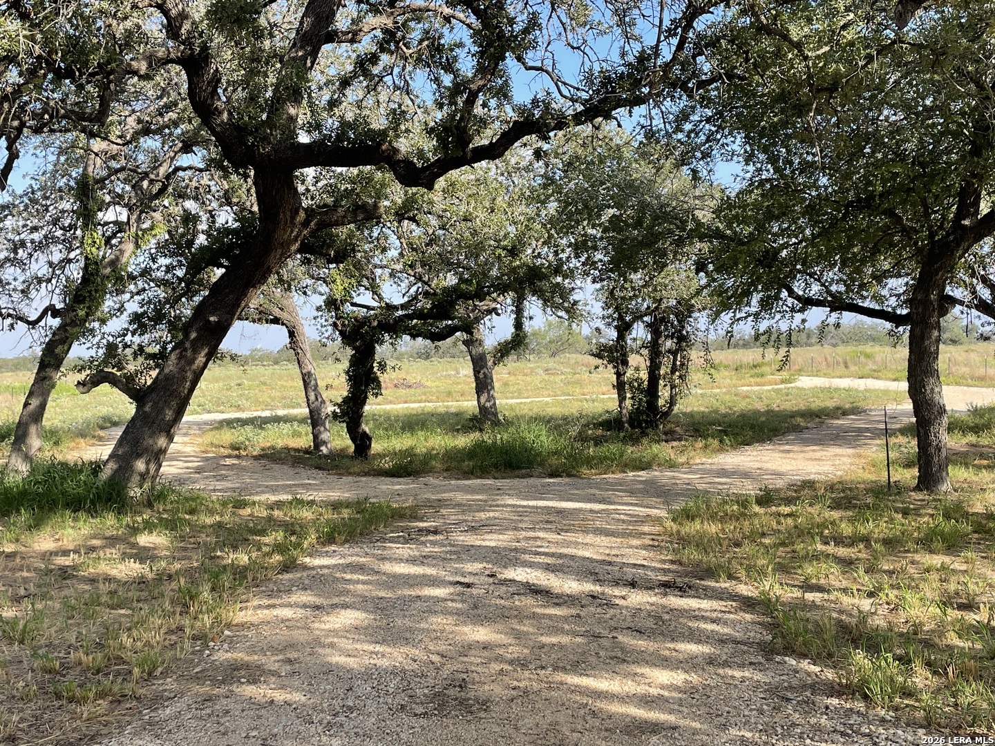 369 County Road 331 Floresville TX 78114