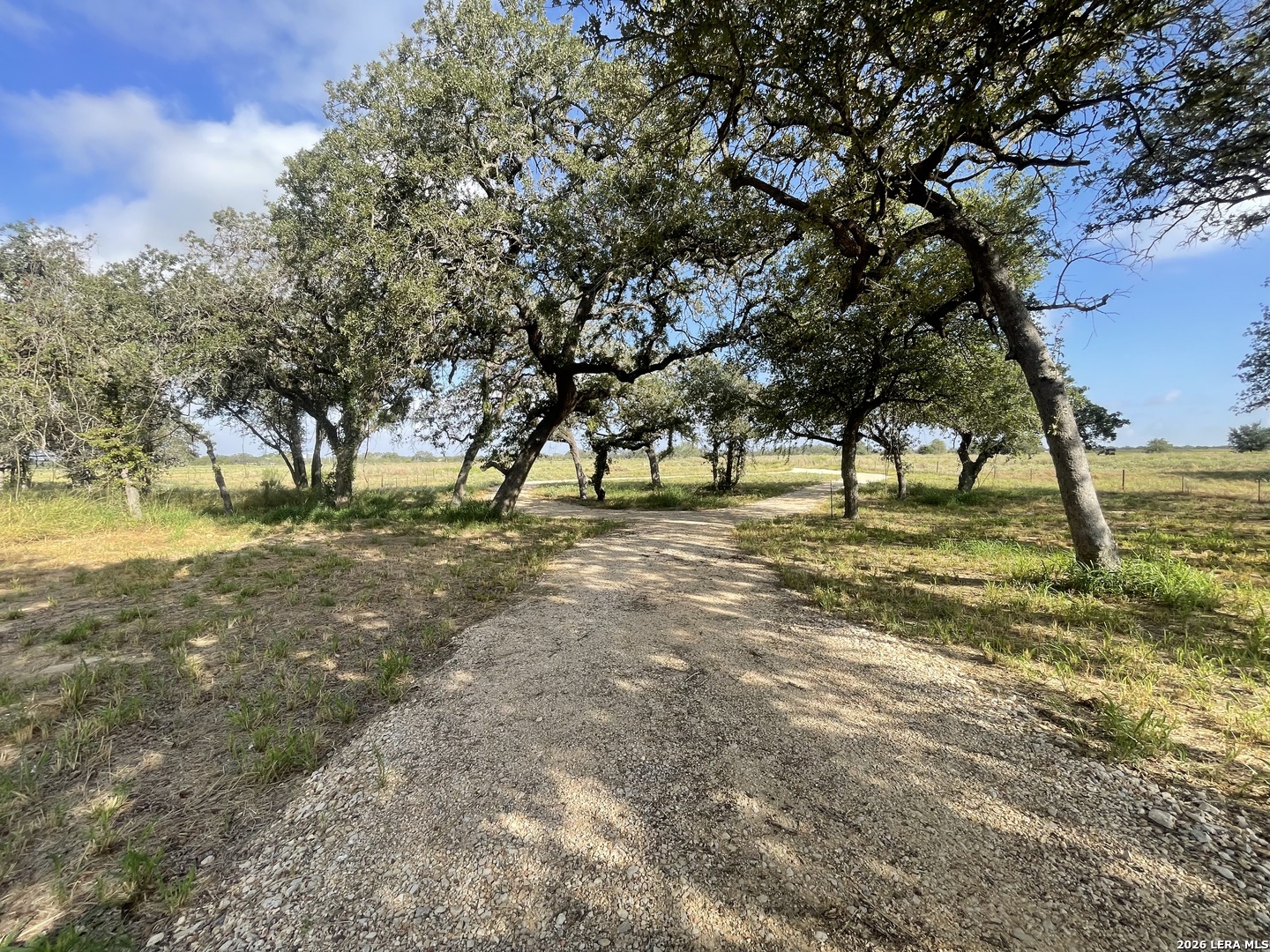 369 County Road 331 Floresville TX 78114