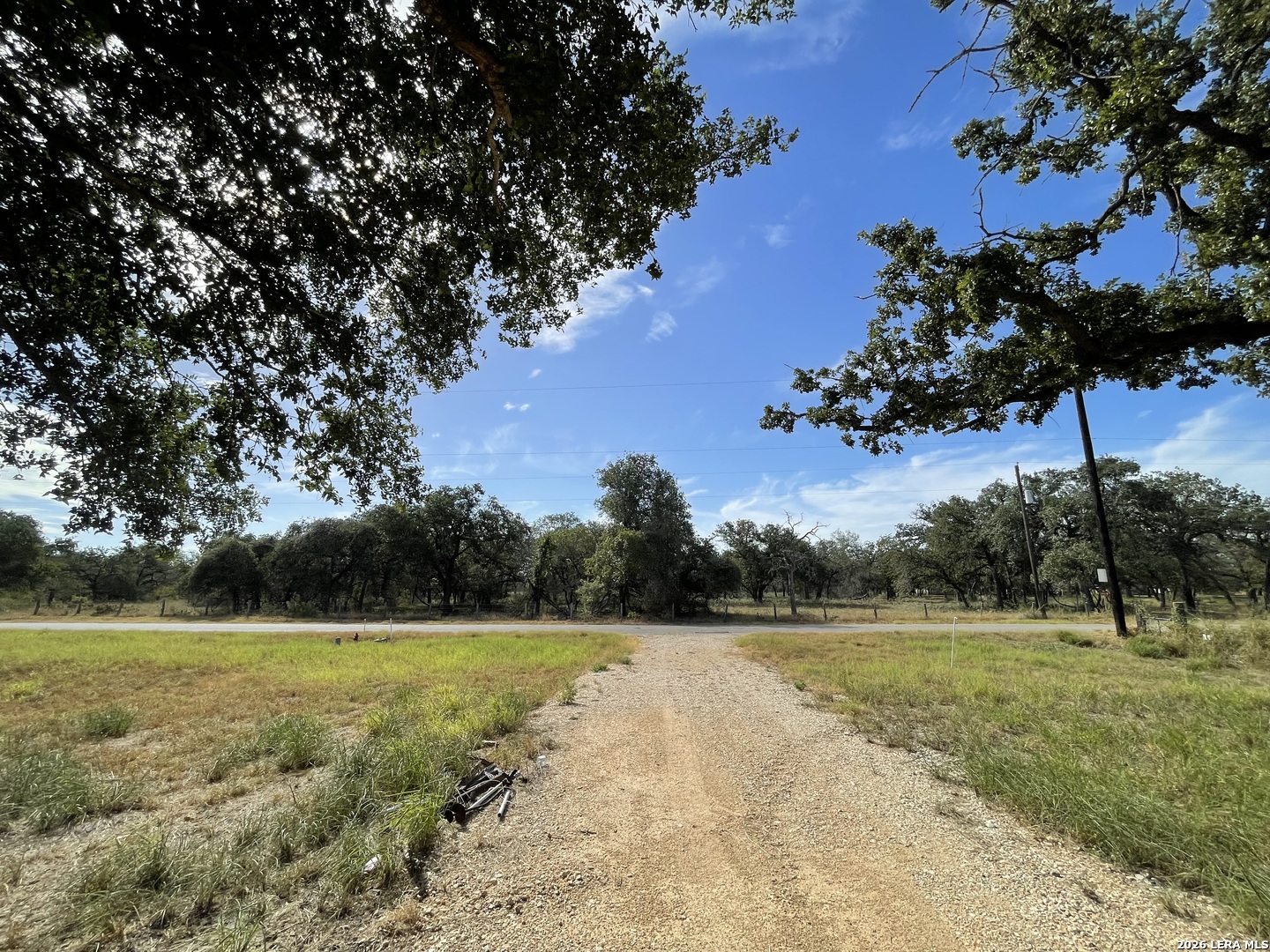 369 County Road 331 Floresville TX 78114