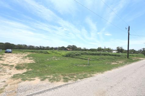 376 (LOT 1) Dry Hollow La Vernia TX 78121