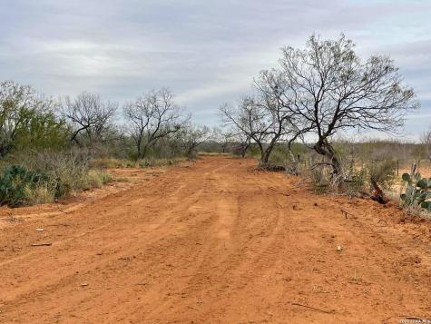 7.55 Acres Cr 2701 Bigfoot TX 78005