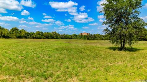 2511 Bandera Highway Kerrville TX 78028