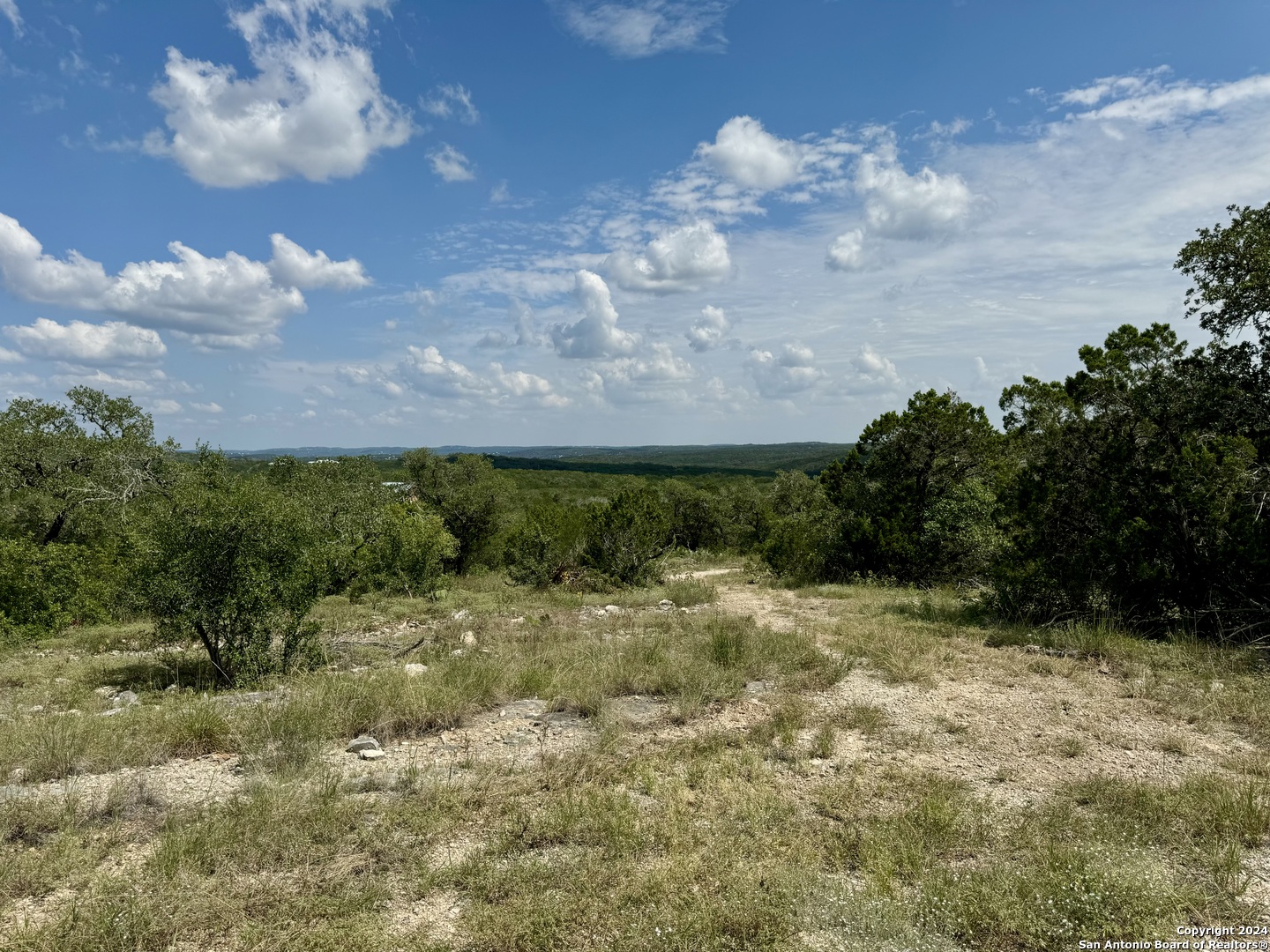 Lot 10 Pr 2535 Mico TX 78056
