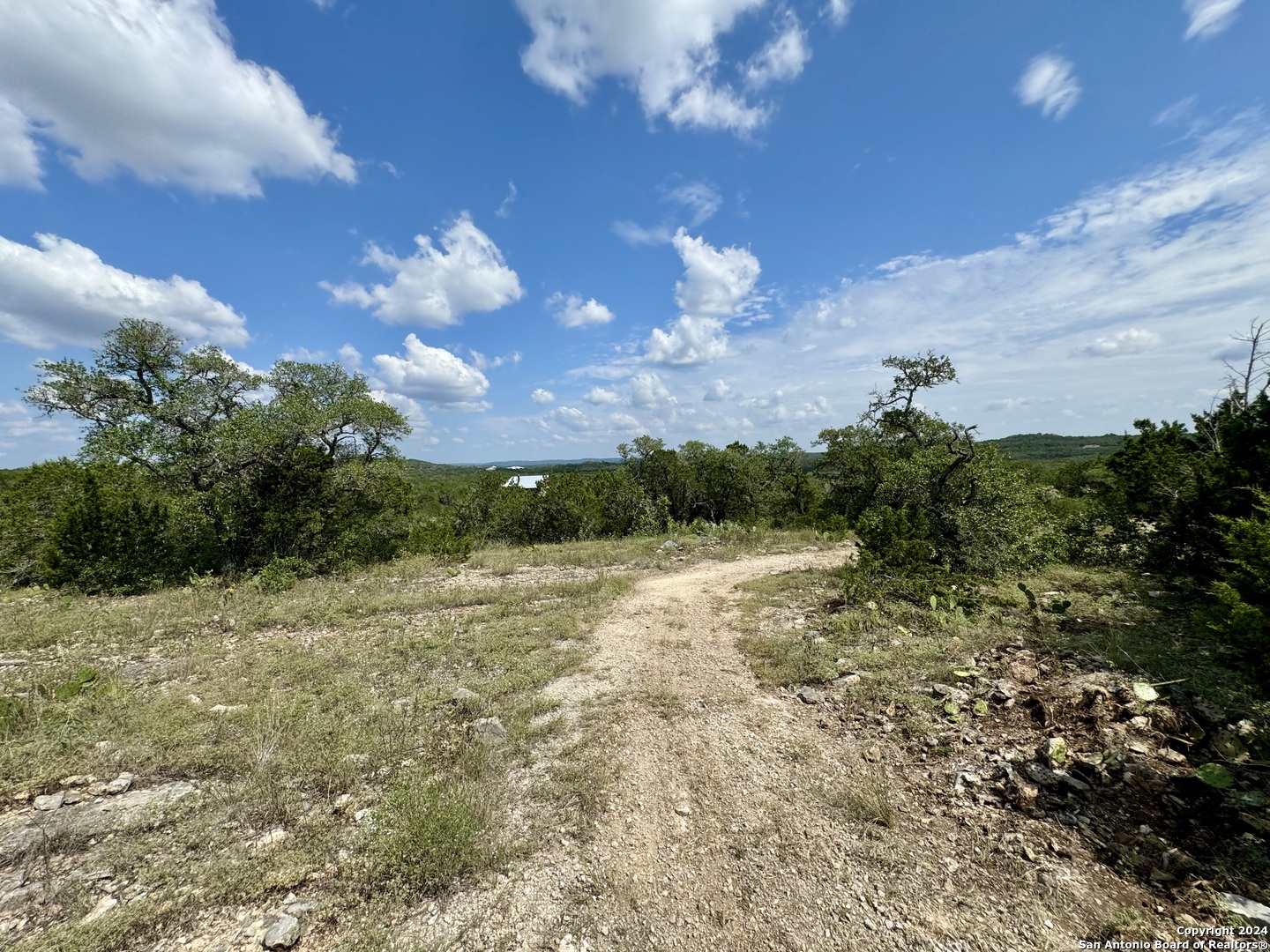 Lot 10 Pr 2535 Mico TX 78056