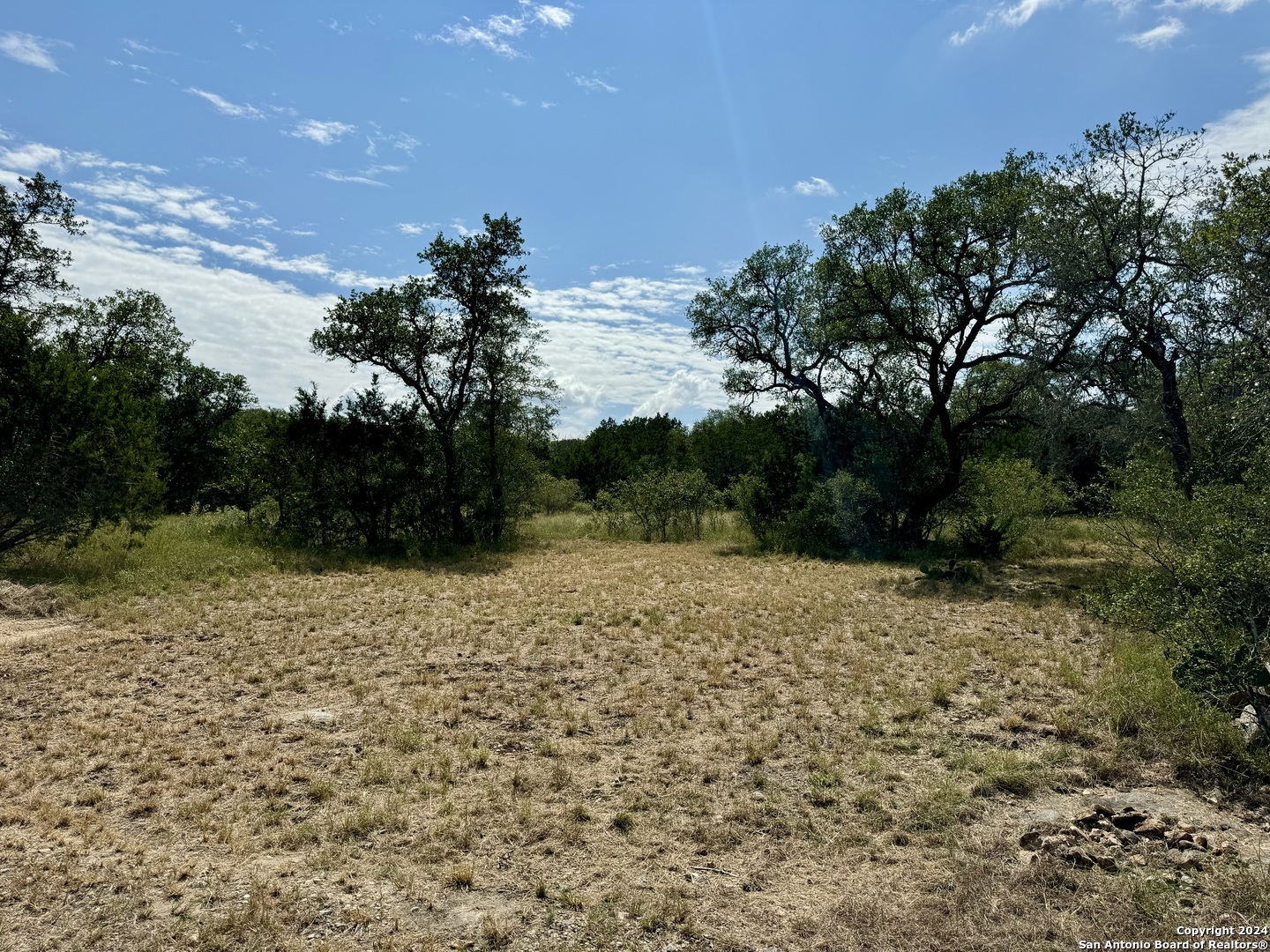 Lot 10 Pr 2535 Mico TX 78056