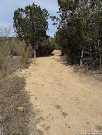 Tbd Bisonte Rojo (Mesa Verde Park) Medina TX 78055